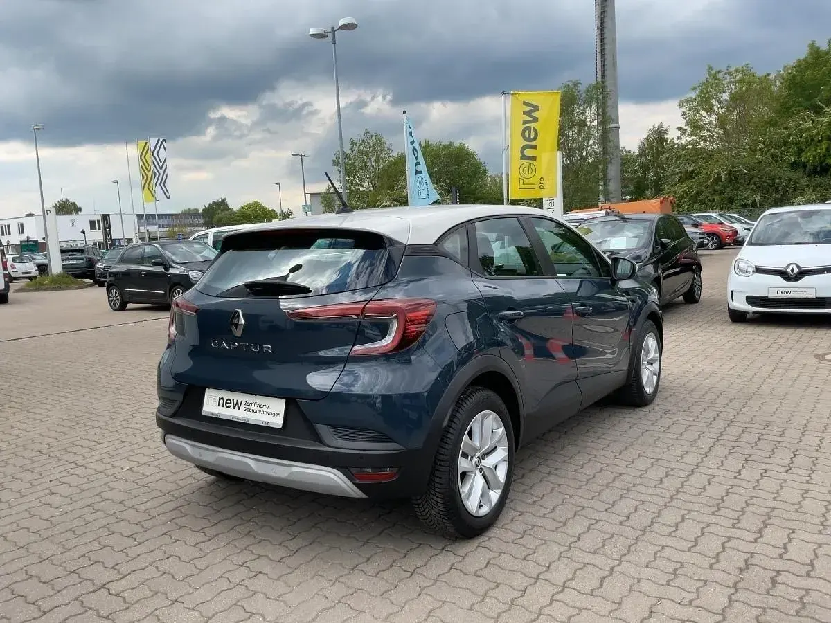 Gebraucht Renault Captur Business 158 PS (116 kW) 2021 Blau rpe+ weiss qnw (metallic) SUV