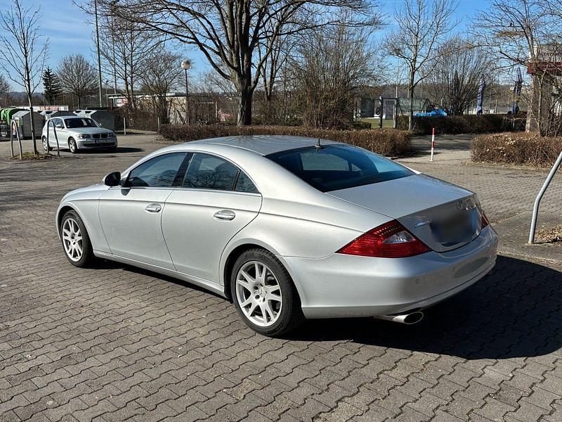 Gebraucht Mercedes CLS350 272 PS (200 kW) 2006 Silber Coupé