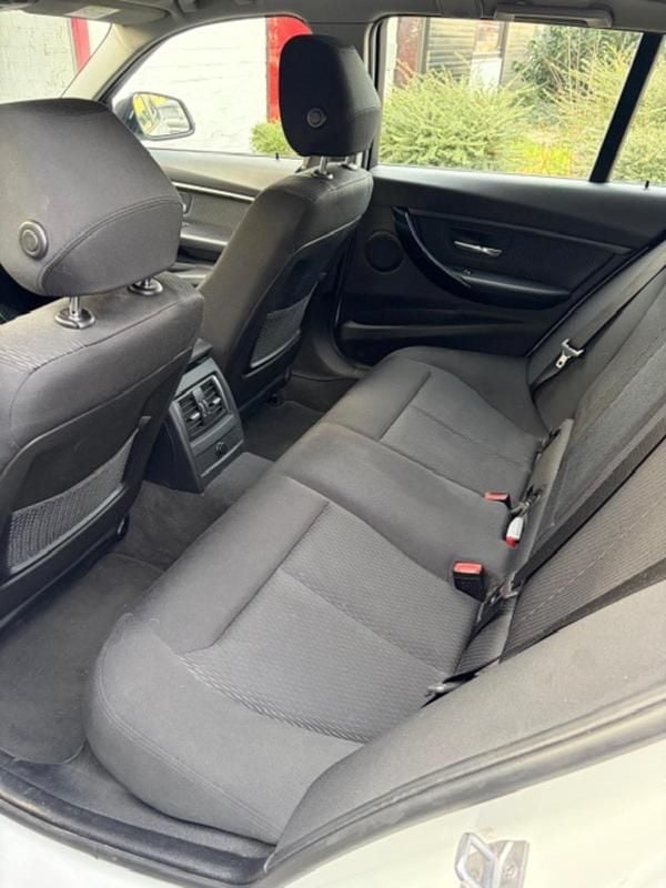 Gebraucht BMW 320 Advantage 190 PS (139 kW) 2017 Weiß Kombi