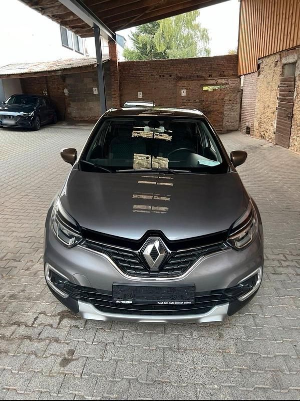 Gebraucht Renault Captur Intens 118 PS (86 kW) 2018 Grau SUV