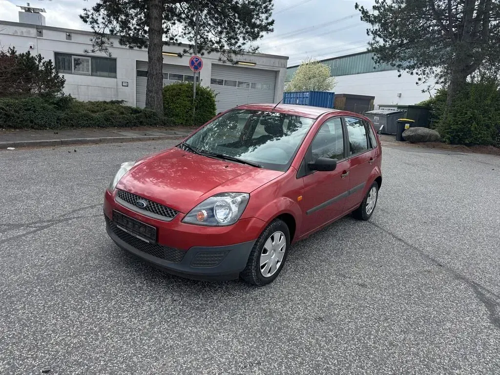 Gebraucht Ford Fiesta Ambiente 68 PS (50 kW) 2009 Rot Limousine