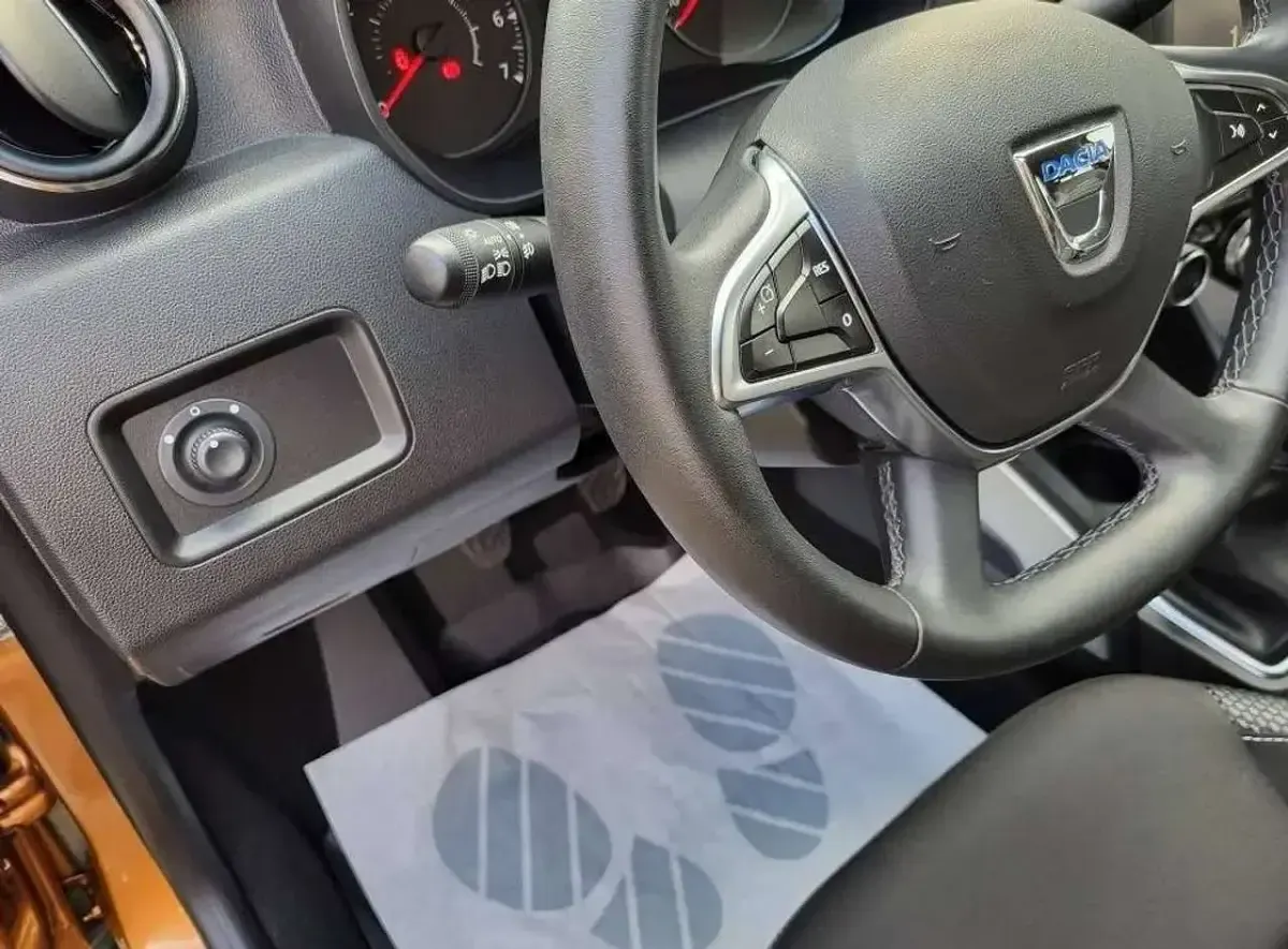 Gebraucht Dacia Duster Prestige 109 PS (80 kW) 2018 Bronze SUV