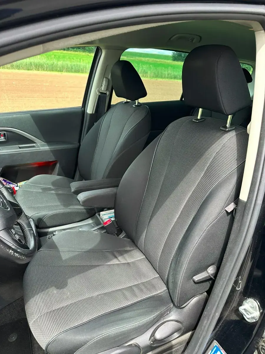 Gebraucht Mazda 5 Sendo 116 PS (85 kW) 2014 Schwarz Van / Kleinbus