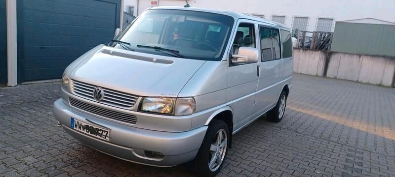 Silber Gebraucht 2001 VW Multivan Van / Kleinbus | 9.500 € - Bild 1/4