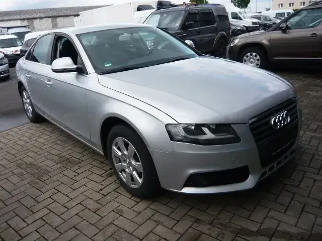 Gebraucht Audi A4 Ambiente 160 PS (117 kW) 2008 Limousine