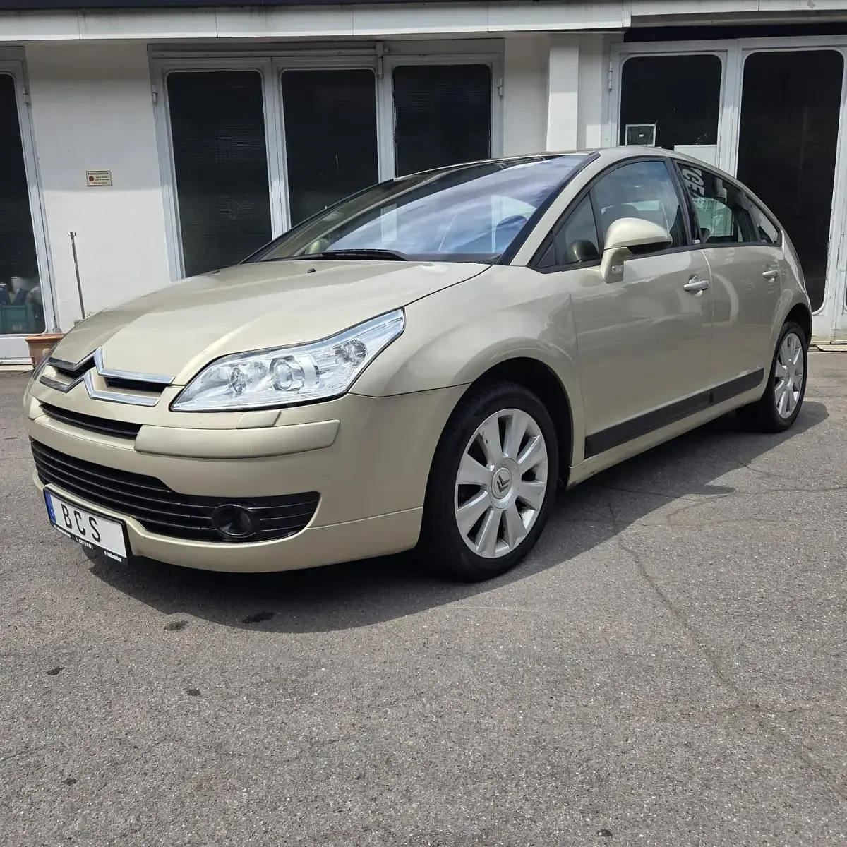 Gebraucht Citroën C4 136 PS (100 kW) 2006 Gold Limousine