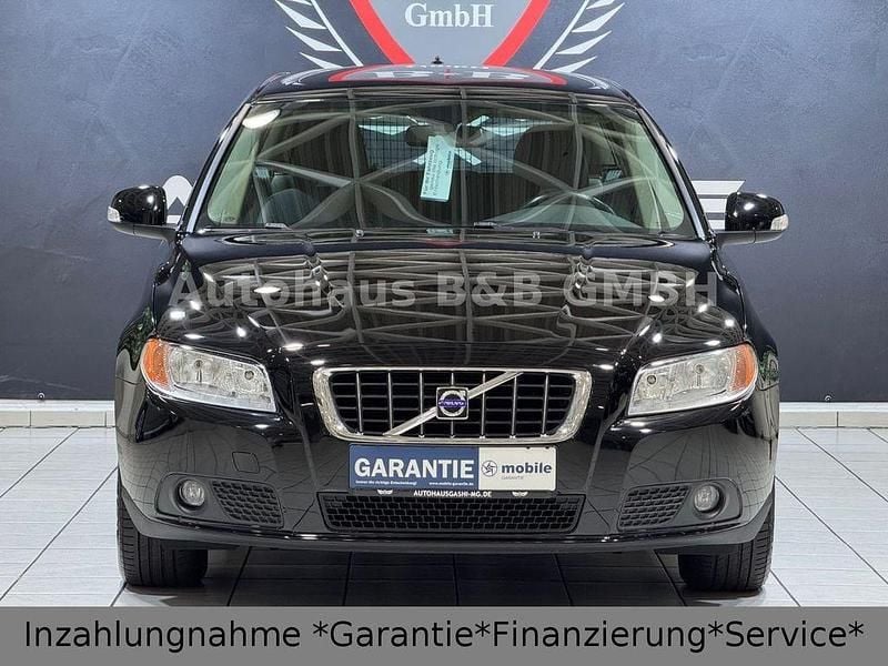 Gebraucht Volvo V70 Kinetic 136 PS (100 kW) 2008 Schwarz Kombi