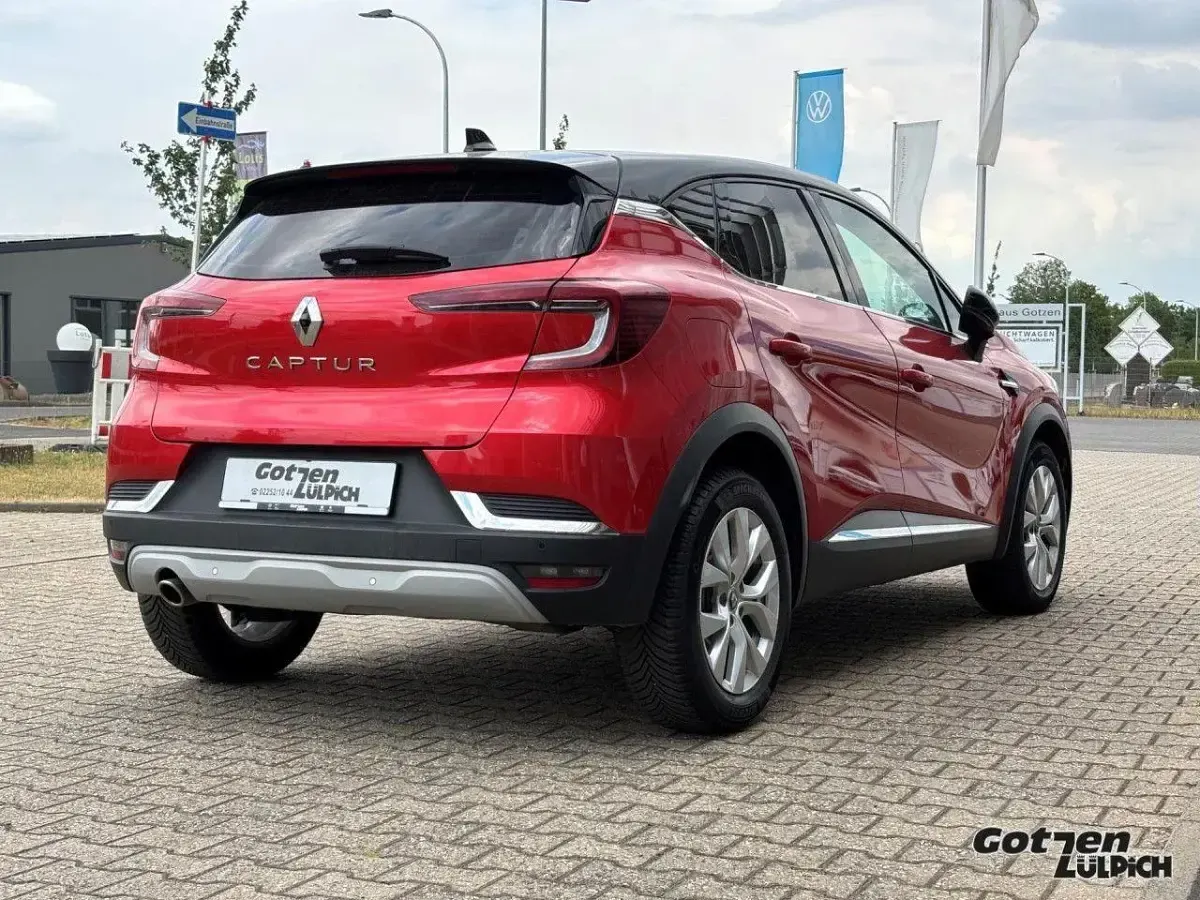 Gebraucht Renault Captur Intens 131 PS (96 kW) 2020 Rot SUV