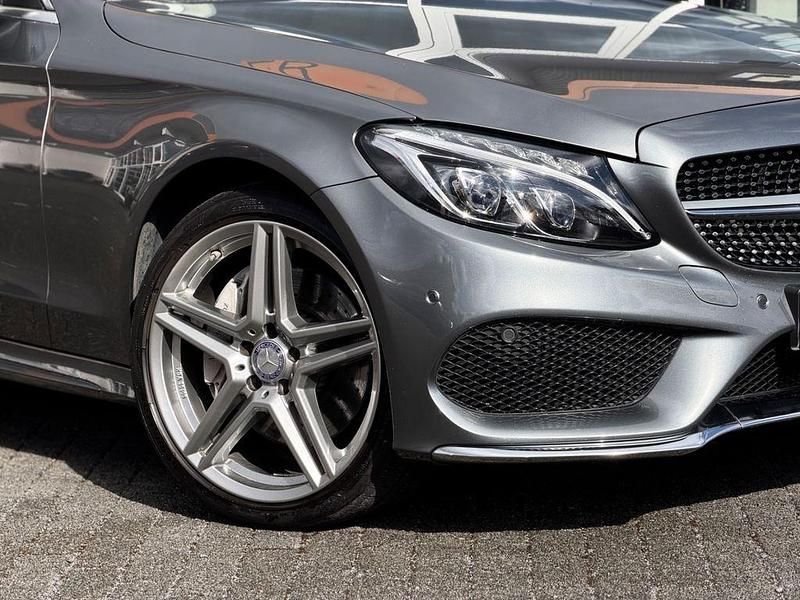 Gebraucht Mercedes C400 333 PS (244 kW) 2016 Grau Coupé