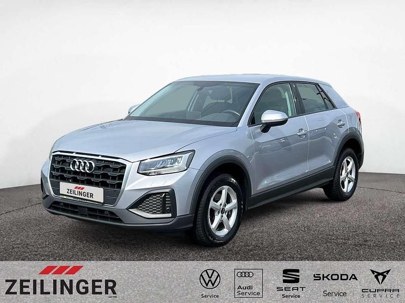 Florettsilber (metallic) Gebraucht 2023 Audi Q2 SUV | 20.045 € (Superpreis) - Bild 1/4