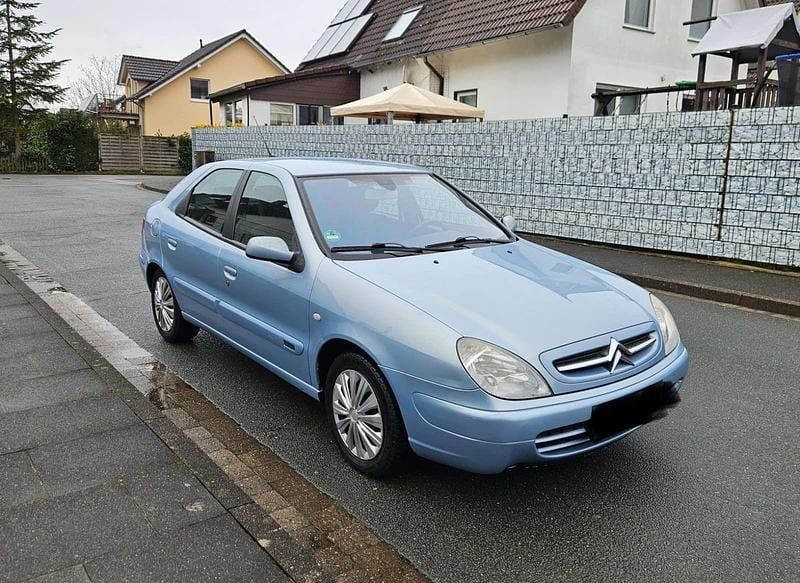 Gebraucht Citroën Xsara 109 PS (80 kW) 2002 Blau Limousine