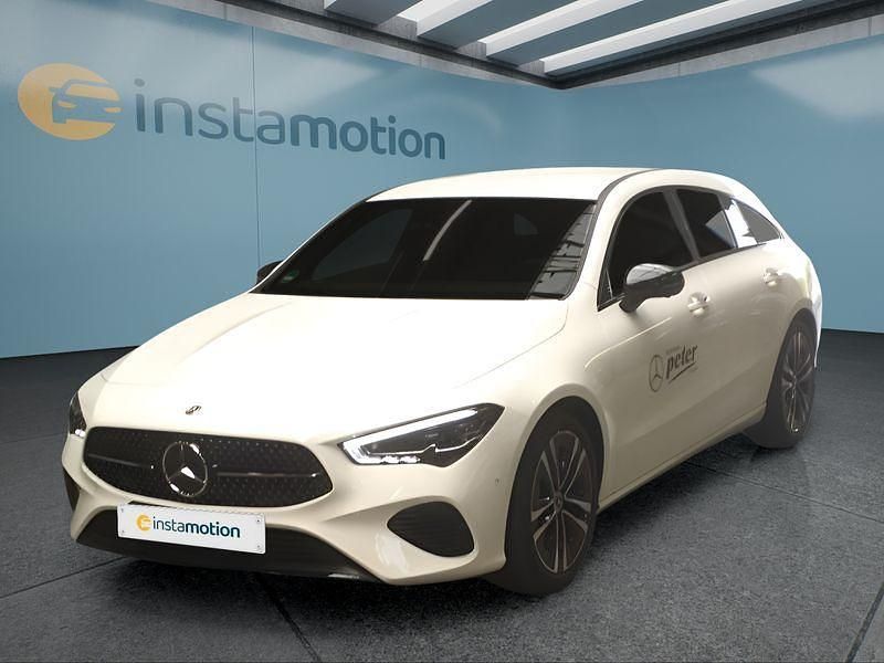 Gebraucht Mercedes CLA200 163 PS (119 kW) 2025 Weiß Limousine