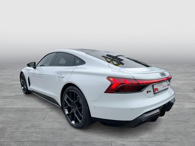 Gebraucht Audi e-tron GT quattro Performance 620 kW (843 PS) 2024 Weiß Limousine