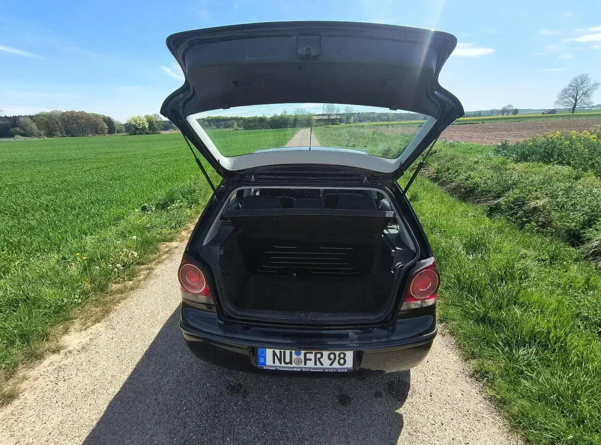 Second-hand VW Polo 80 CP (58 kW) 2008 Negru Hatchback