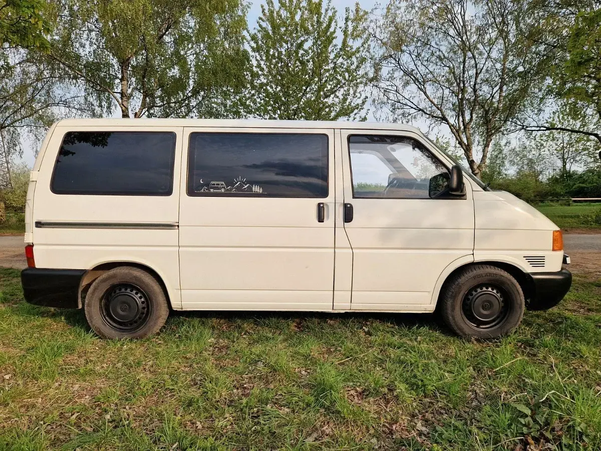 Second-hand VW Caravelle 68 CP (50 kW) 2002 Alb Van