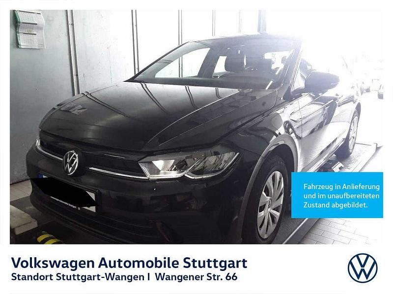 Deep black perleffekt Gebraucht 2022 VW Polo Life Limousine | 17.430 € (Guter Preis) - Bild 1/4