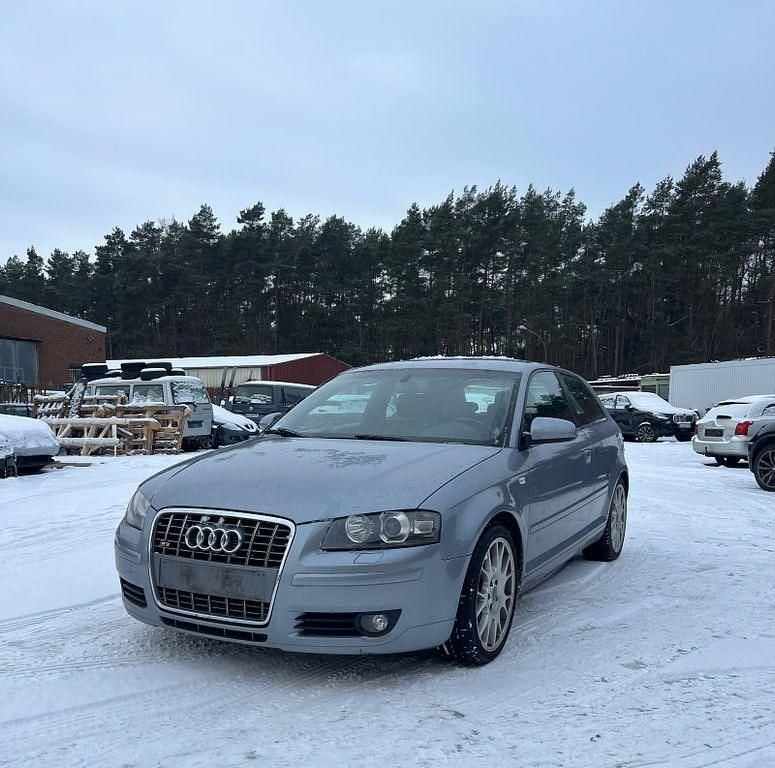 Gebraucht Audi A3 S-Line 241 PS (177 kW) 2005 Silber Kleinwagen