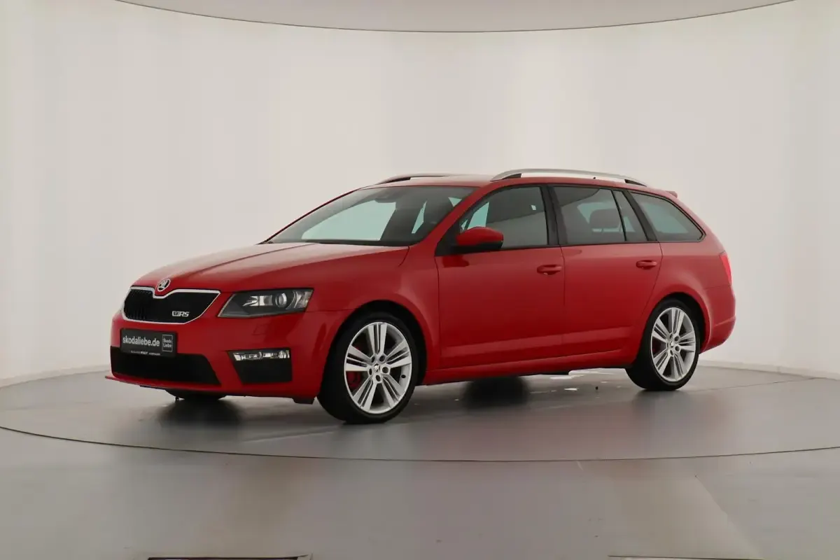 Gebraucht Skoda Octavia RS 220 PS (161 kW) 2015 Corridarot Kombi