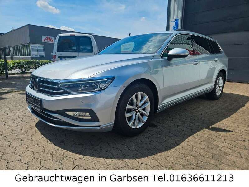 Scale silver metallic Gebraucht 2023 VW Passat Business Kombi | 24.999 € (Fairer Preis) - Bild 1/4