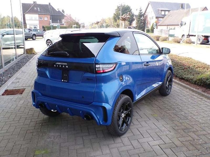 Neu Aixam AMBITION Sport 2026 Saphirblau Kleinwagen