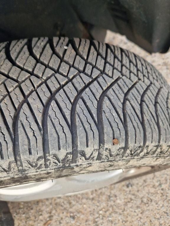 Gebraucht Mercedes Vaneo 91 PS (66 kW) 2004 Silber Van / Kleinbus