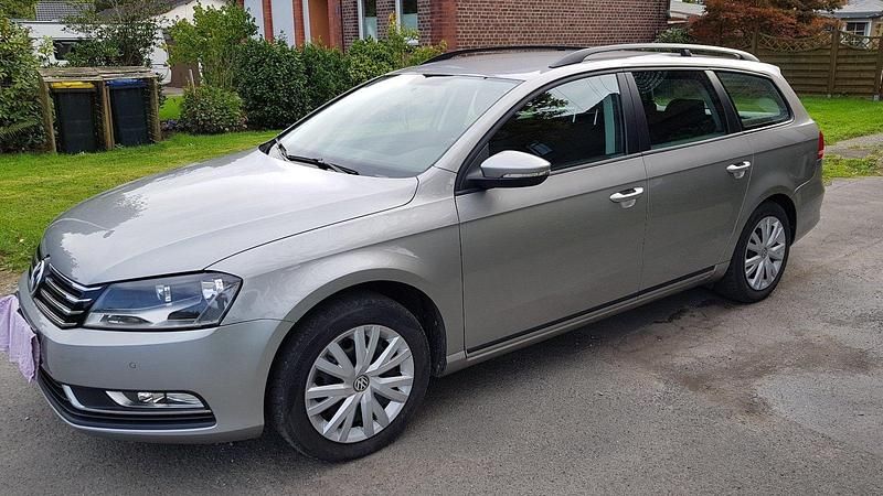 Używany VW Passat Trendline 122 KM (89 kW) 2014 Srebrny Kombi