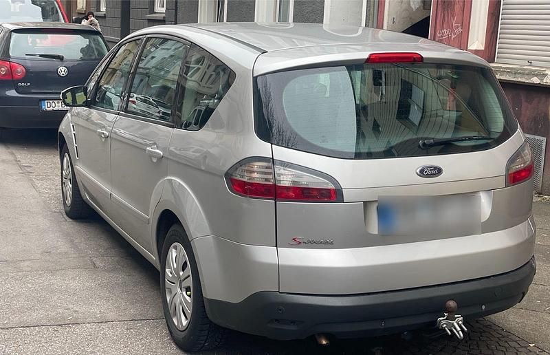 Gebraucht Ford S-MAX S 150 PS (110 kW) 2008 Silber Van / Kleinbus