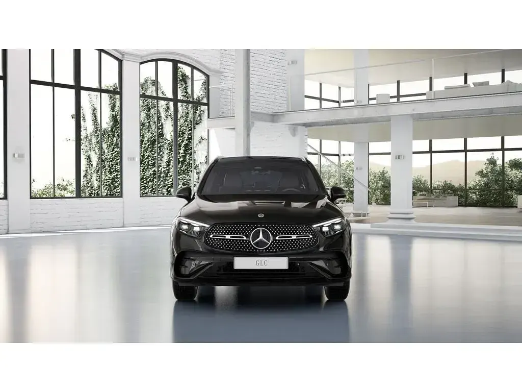 Gebraucht Mercedes GLC200 AMG line 204 PS (150 kW) 2026 Schwarz SUV