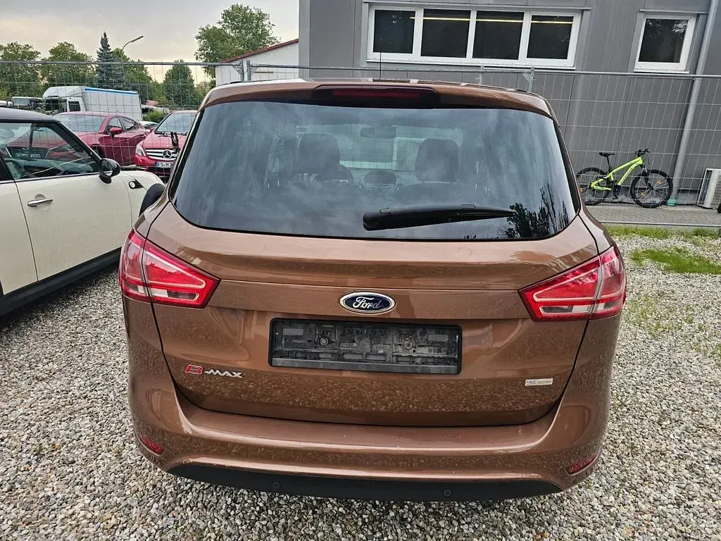 Gebraucht Ford B-MAX Titanium 105 PS (77 kW) 2014 Braun Van / Kleinbus