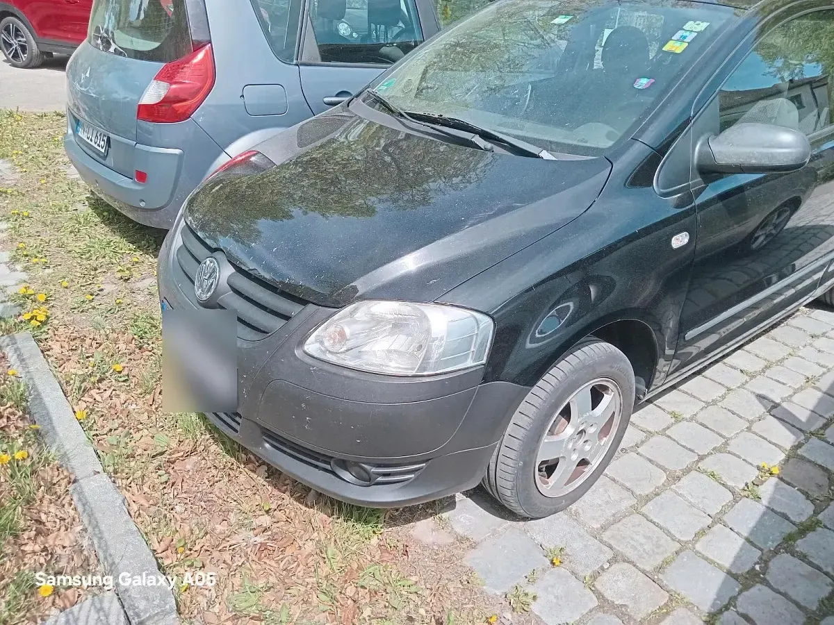 Second-hand VW Fox 2005 Negru Hatchback