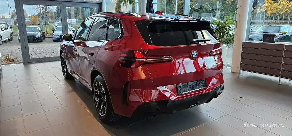 Gebraucht BMW X3 Performance 197 PS (144 kW) 2025 Rot SUV