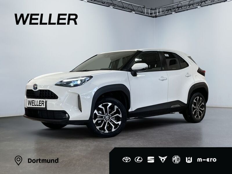 Weiss Neu 2025 Toyota Yaris Cross SUV | 27.990 € - Bild 1/3