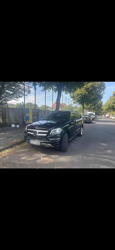 Gebraucht Mercedes GL350 258 PS (189 kW) 2014 Schwarz SUV