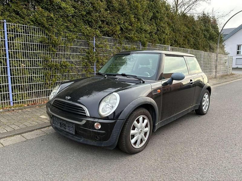 Gebraucht Mini ONE 90 PS (66 kW) 2004 Schwarz Kleinwagen