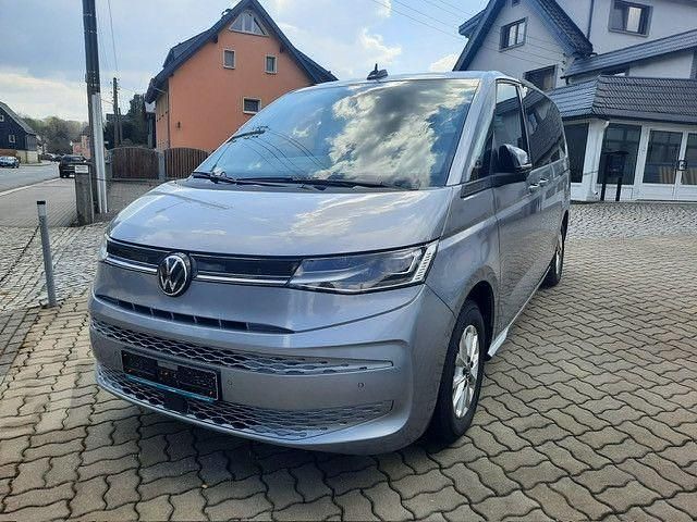Usata VW Multivan 150 CV (110 kW) 2023 Grigio Monovolume