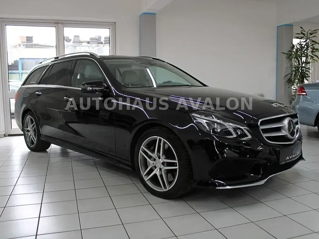 Gebraucht Mercedes E500 AMG 408 PS (300 kW) 2015 Schwarz Limousine