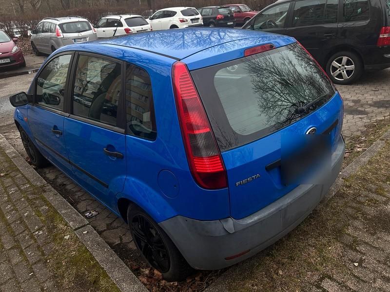 Gebraucht Ford Fiesta 68 PS (50 kW) 2003 Blau Kleinwagen