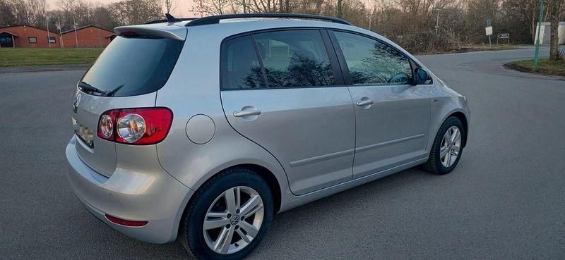 Gebraucht VW Golf Plus Cross Match 105 PS (77 kW) 2013 Grau Van / Kleinbus