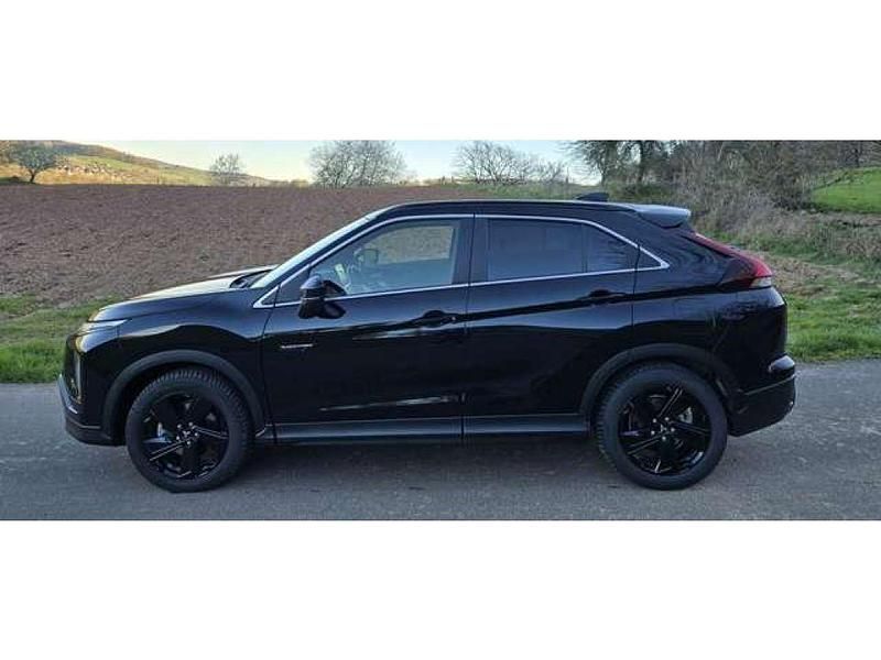 Gebraucht Mitsubishi Eclipse Cross Select 98 PS (72 kW) 2024 Pantherschwarz (metallic) SUV