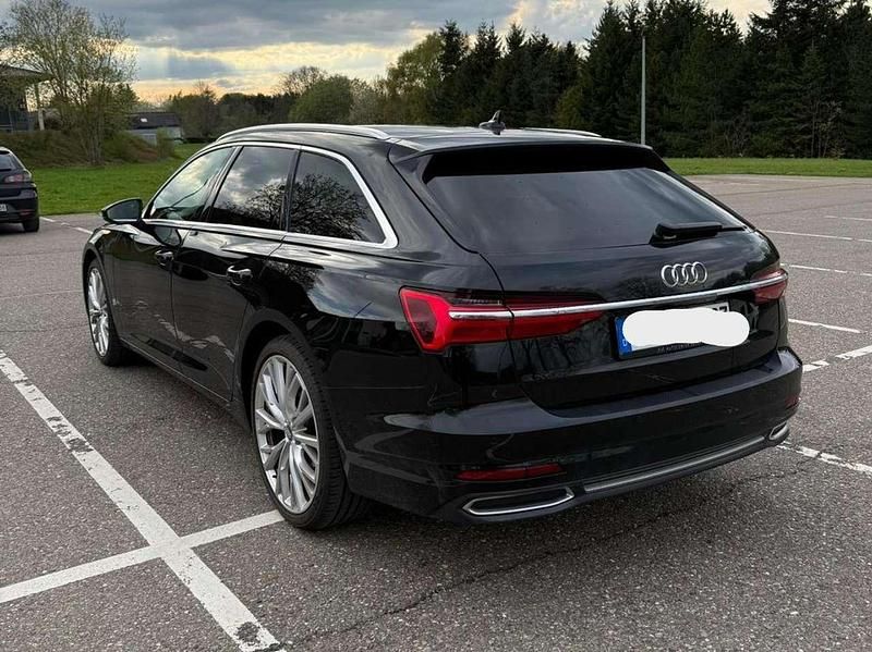 Używany Audi A6 204 KM (150 kW) 2020 Czarny Kombi