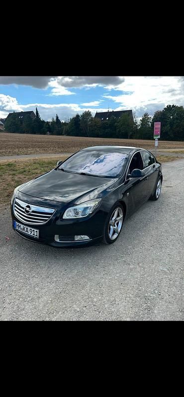 Gebraucht Opel Insignia Sport 160 PS (117 kW) 2011 Schwarz Limousine