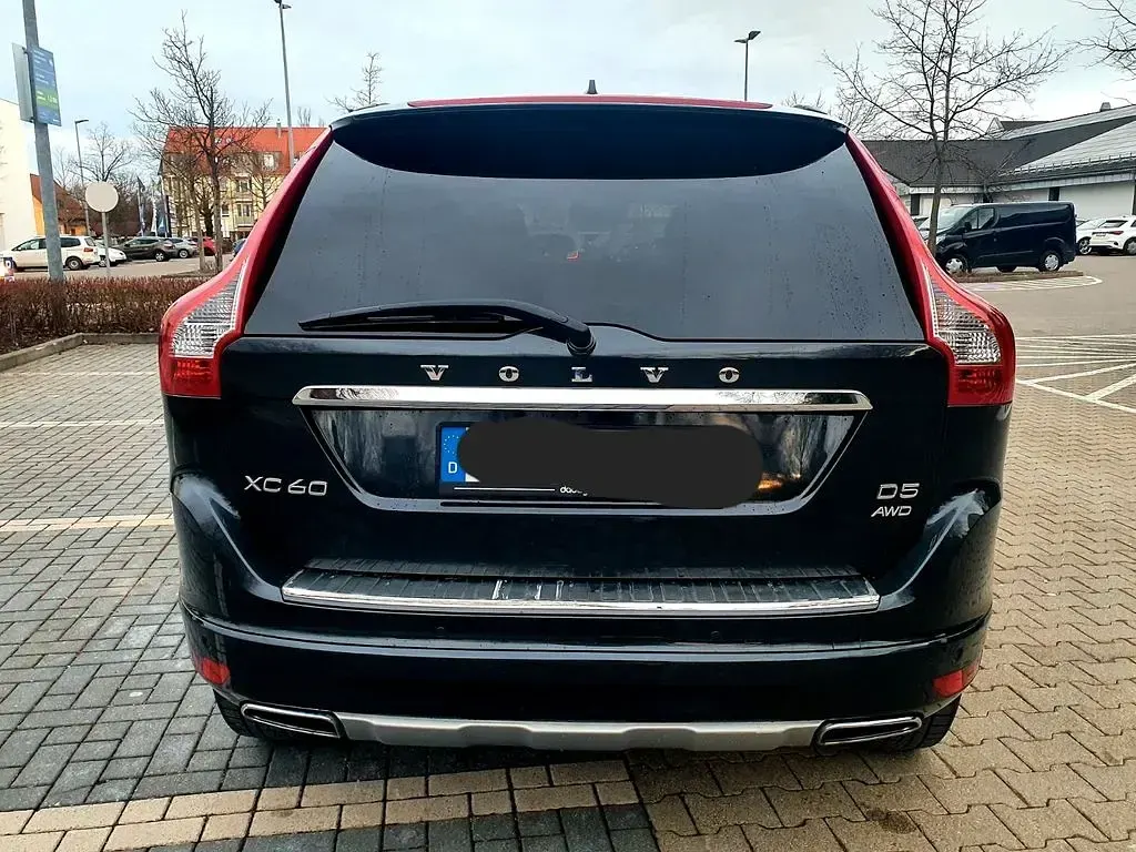 Używany Volvo XC60 220 KM (161 kW) 2016 Szary SUV