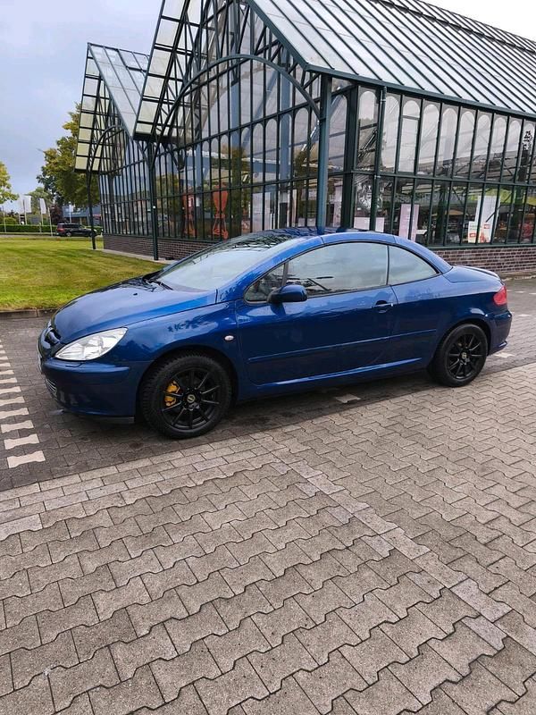 Blau Gebraucht 2007 Peugeot 307 CC Cabrio | 2.500 € (Fairer Preis) - Bild 1/4