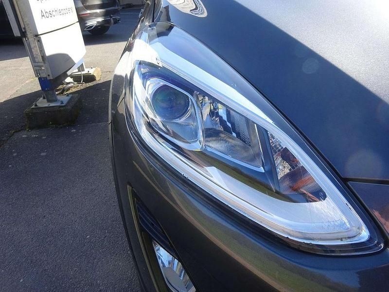 Gebraucht Ford Fiesta Active 101 PS (74 kW) 2020 Magneticgrau (metallic) Kleinwagen