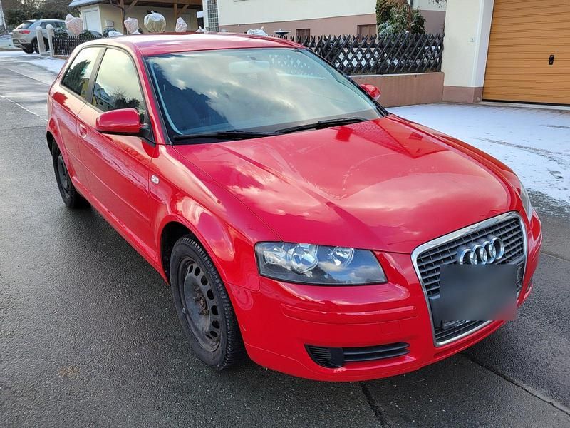 Gebraucht Audi A3 Attraction 102 PS (75 kW) 2007 Rot Kleinwagen