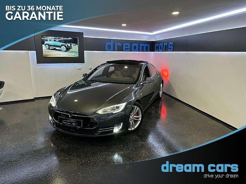 Grau Gebraucht 2015 Tesla Model S Limousine | 24.900 € (Superpreis) - Bild 1/4