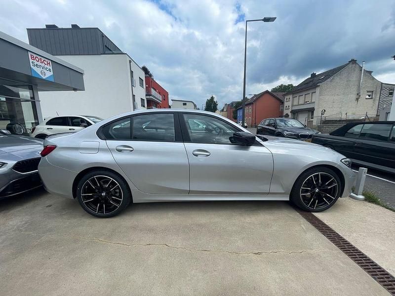 Gebraucht BMW 320 Advantage 190 PS (139 kW) 2020 Silber Limousine