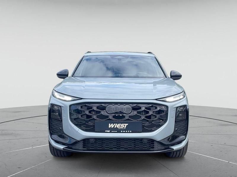 Neu Audi Q3 S-Line 150 PS (110 kW) 2026 Pfeilgrau perleffekt SUV