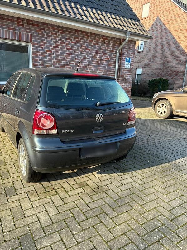 Gebraucht VW Polo 80 PS (58 kW) 2008 Grau Kleinwagen