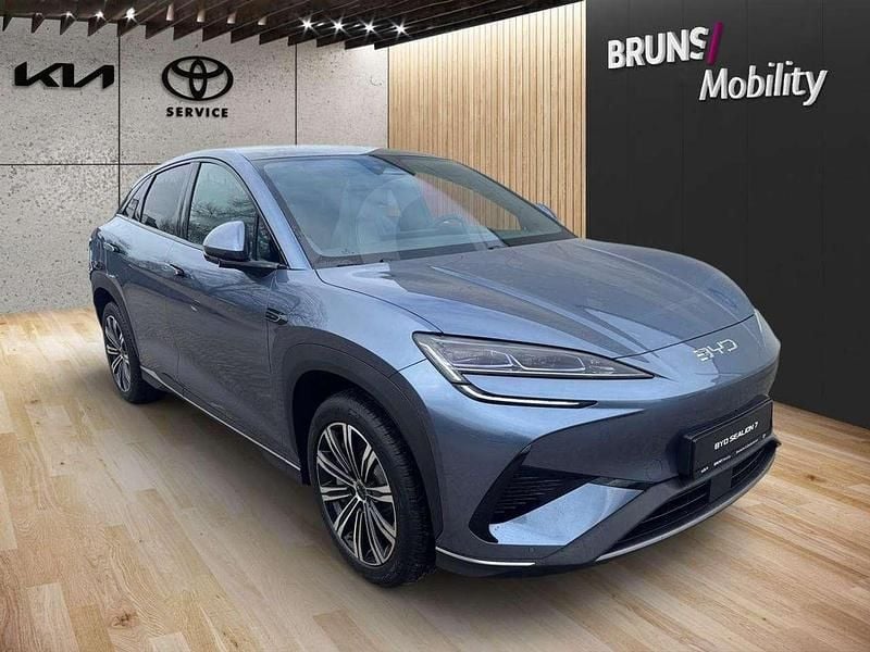 Neu BYD Sealion 7 Comfort 230 kW (313 PS) 2026 Atlantis grey SUV